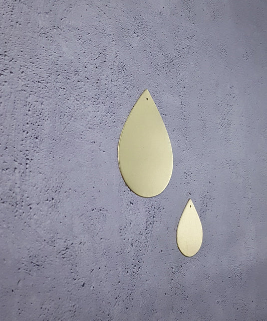 Goutte en laiton 2 tailles
